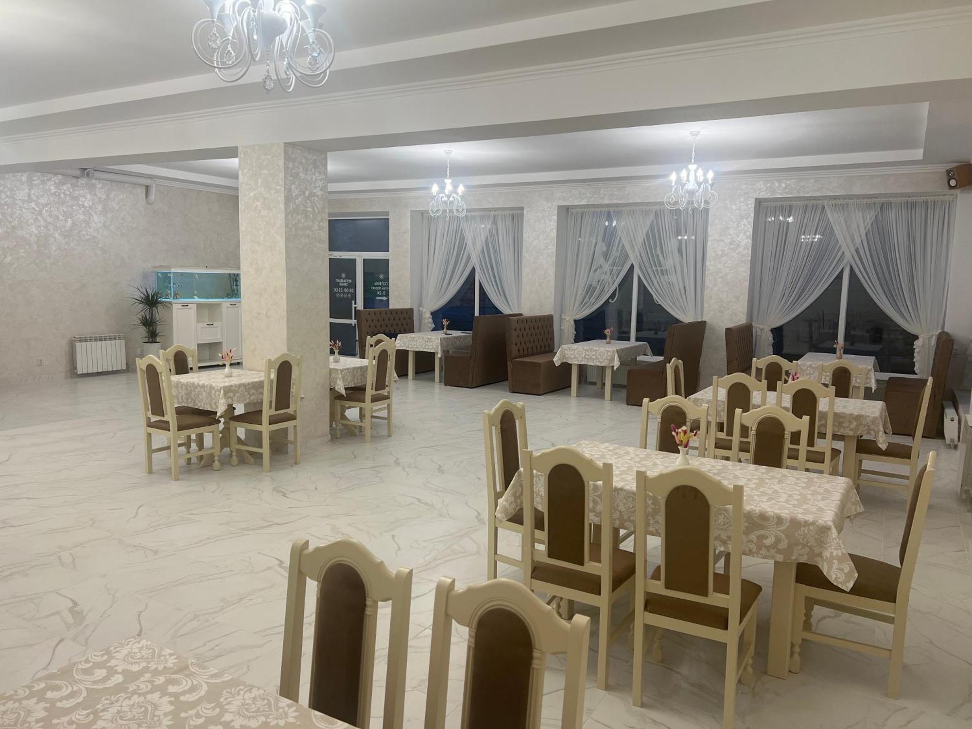 Grand Hotel Mohyliv-Podilskyi Luaran gambar
