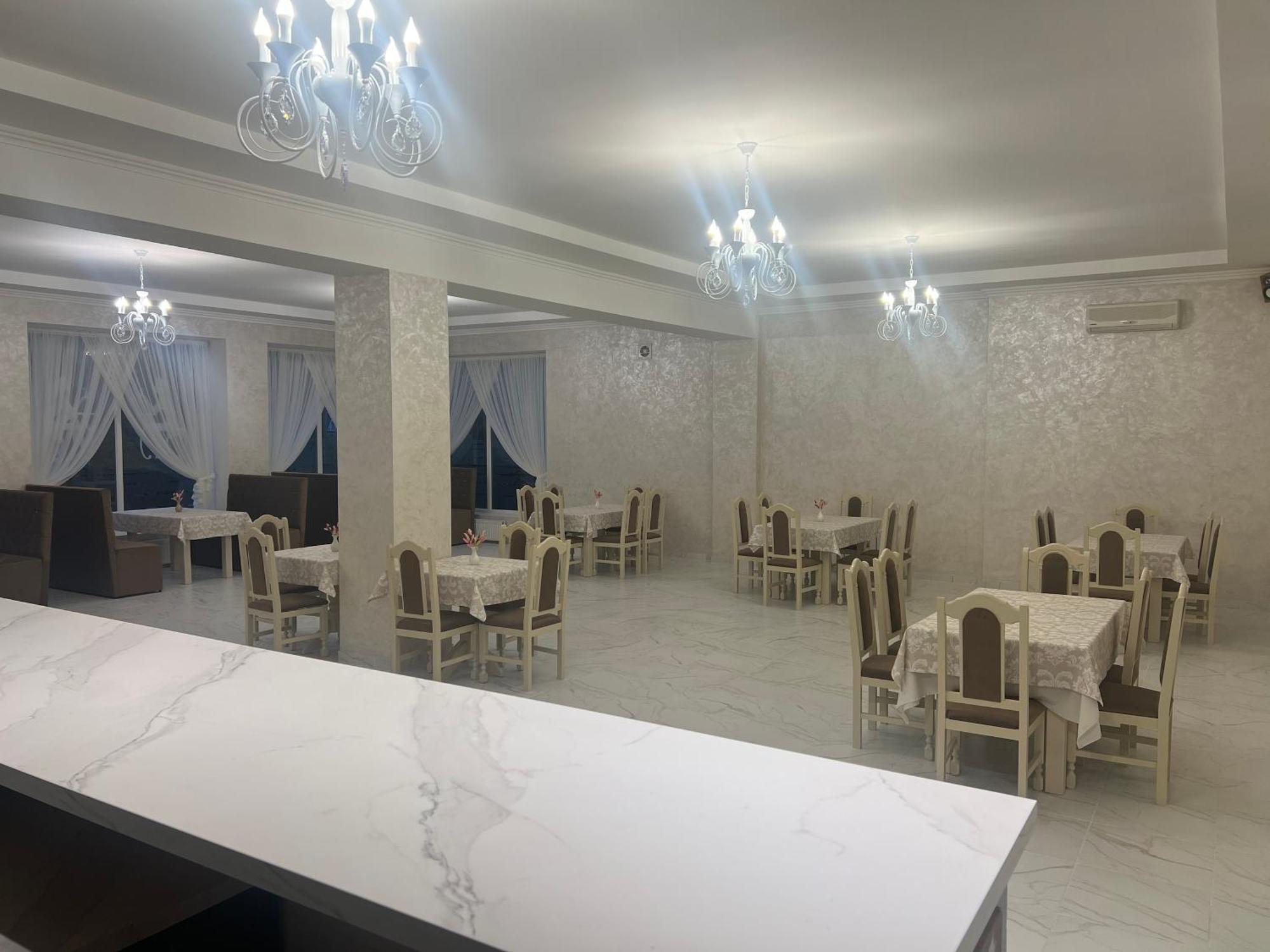 Grand Hotel Mohyliv-Podilskyi Luaran gambar